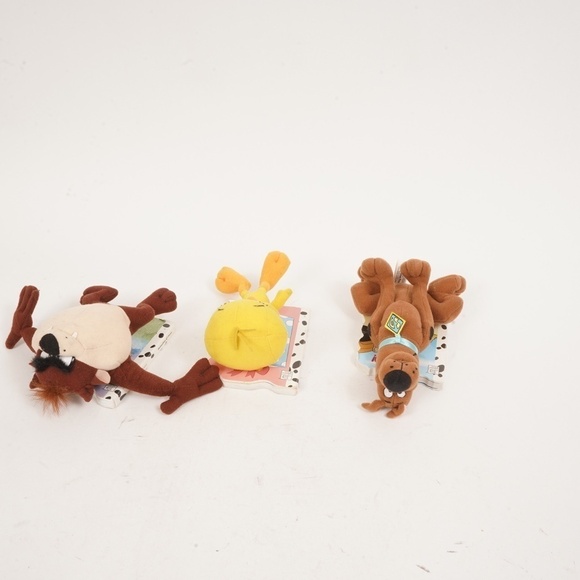 Dalmatian Press Scooby, Tweety, Taz Plush Stuffed Animals with Books Attached - Picture 6 of 13